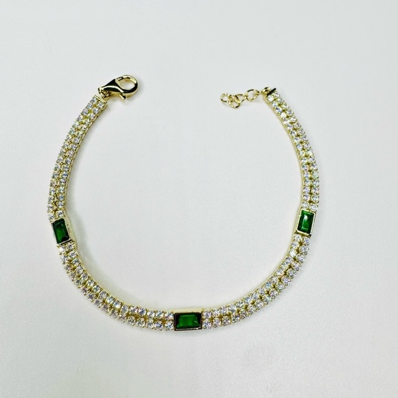 18K Gold and Sterling Silver Emerald Stone Bracelet - Picture 4 of 4
